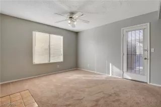 Photo #6: 2049776 Listing 