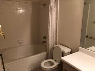 Photo #6: 2049834 Listing 