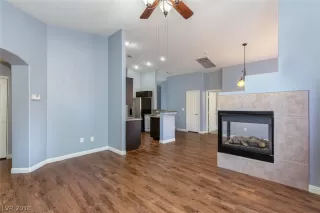 Photo #6: 2049970 Listing