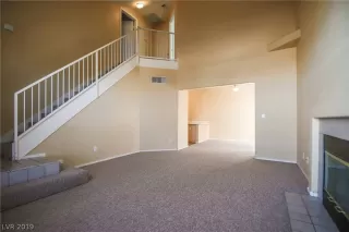 Photo #4: 2050014 Listing