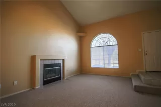 Photo #6: 2050014 Listing