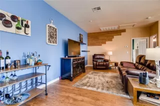 Photo #3: 2050046 Listing 