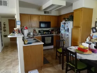 Photo #2: 2050081 Listing