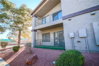 Photo #3: 2050095 Listing 