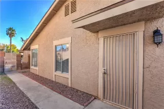 Photo #3: 2050175 Listing