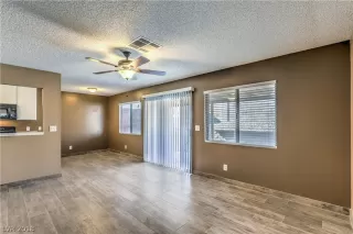 Photo #5: 2050175 Listing