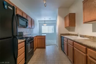 Photo #2: 2050384 Listing