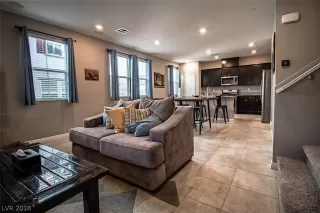 Photo #1: 2050448 Listing