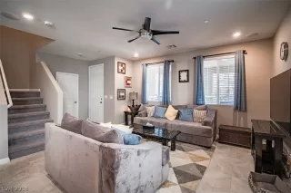 Photo #6: 2050448 Listing