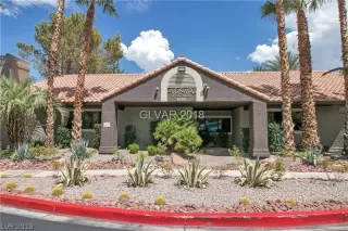 Photo #3: 2050465 Listing