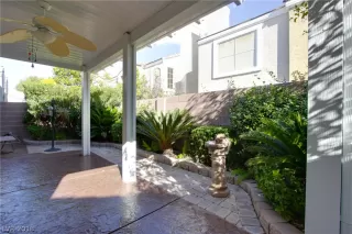 Photo #4: 2050642 Listing 