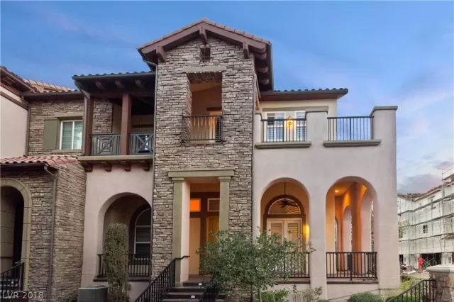 MLS: 2050686 Condo For Sale