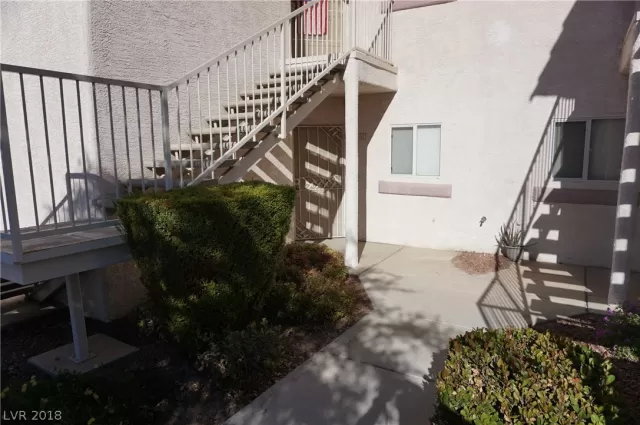 MLS: 2050723 Condo For Sale