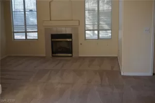 Photo #5: 2050723 Listing 