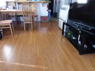 Photo #3: 2050779 Listing