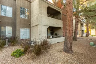 Photo #1: 2050901 Listing