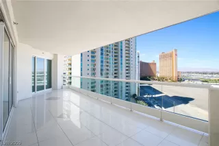 Photo #3: 2051087 Listing