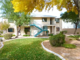 Photo #1: 2051231 Listing 