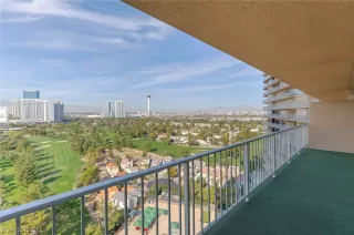 Photo #4: 2051242 Listing