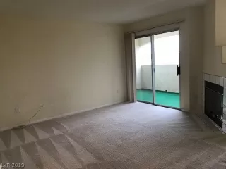 Photo #4: 2051338 Listing