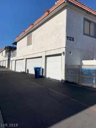 Photo #1: 2051405 Listing