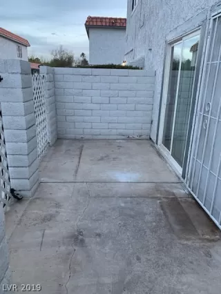 Photo #4: 2051405 Listing