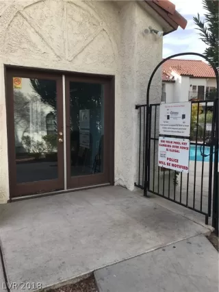 Photo #3: 2051432 Listing 