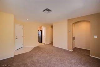 Photo #4: 2051444 Listing