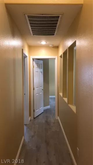 Photo #3: 2051622 Listing 