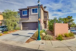 Photo #2: 2051659 Listing