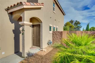 Photo #6: 2051659 Listing