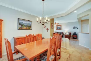 Photo #3: 2051773 Listing 