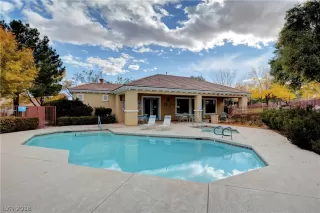 Photo #6: 2051773 Listing 