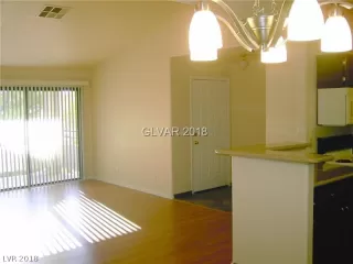 Photo #2: 2051794 Listing 