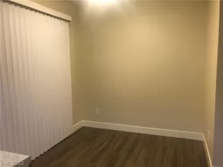 Photo #6: 2051824 Listing 