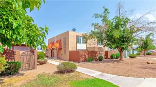 Photo #2: 2051837 Listing 