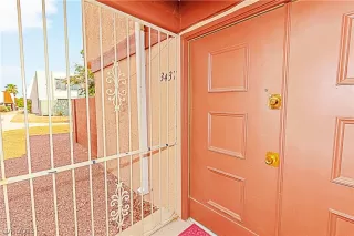 Photo #4: 2051837 Listing 