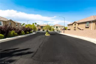 Photo #3: 2051883 Listing 