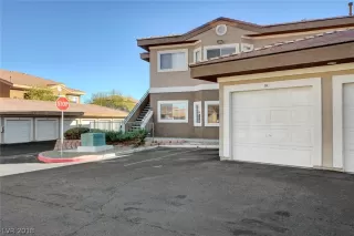 Photo #1: 2051960 Listing