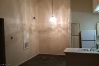 Photo #2: 2052031 Listing