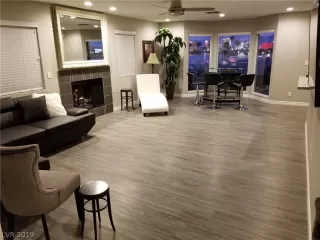 Photo #1: 2052054 Listing 