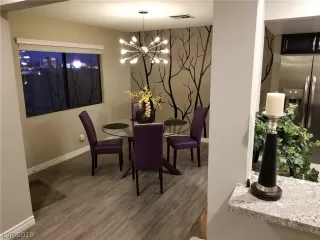 Photo #3: 2052054 Listing 