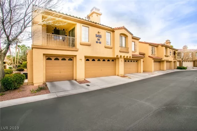 MLS: 2052133 Condo For Sale