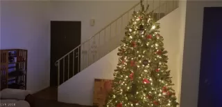 Photo #3: 2052207 Listing 