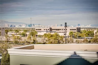 Photo #1: 2052315 Listing