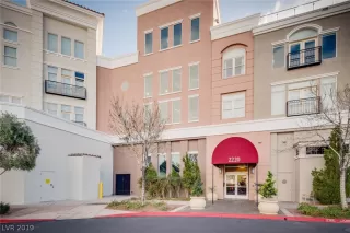 Photo #4: 2052315 Listing