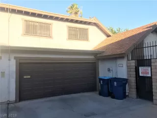 Photo #2: 2052359 Listing