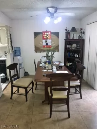 Photo #4: 2052359 Listing