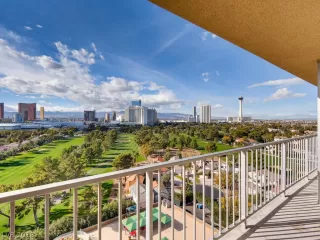 Photo #4: 2052419 Listing