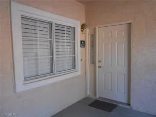 Photo #1: 2052457 Listing 